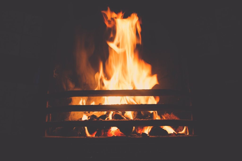 Chimenea para calentar la casa 